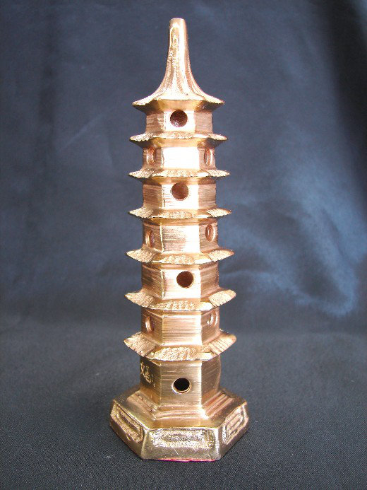 Sculpture de pagode à 7 niveaux