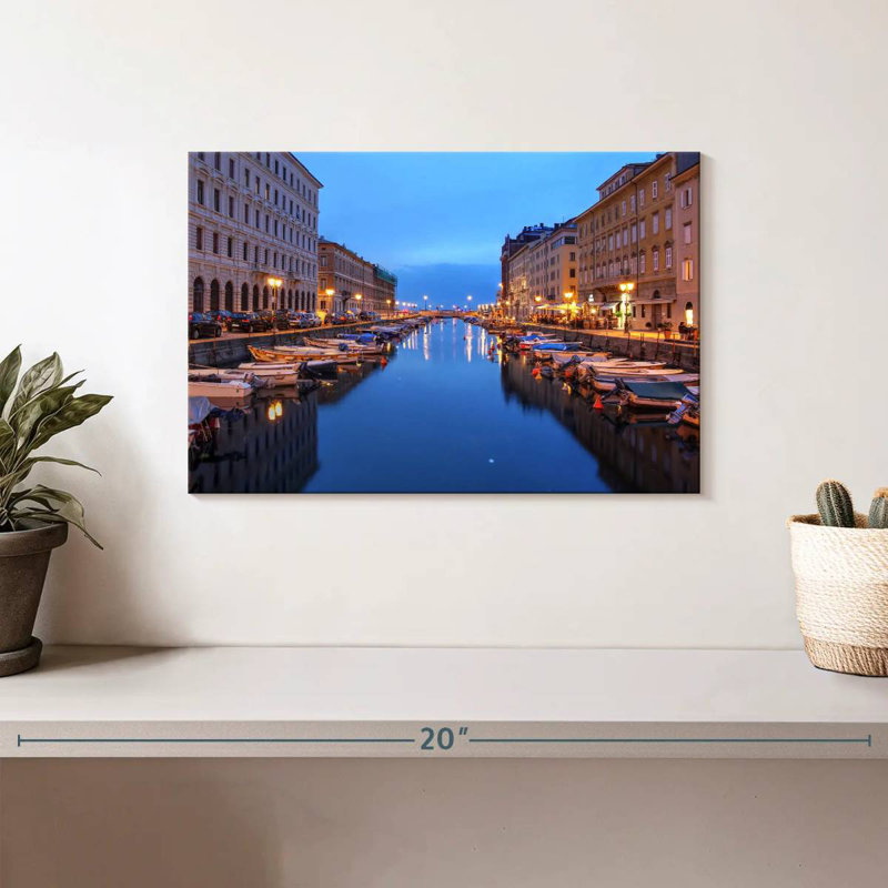 Ravi, Trieste, Italie, canal, H 8 po x l 12 po