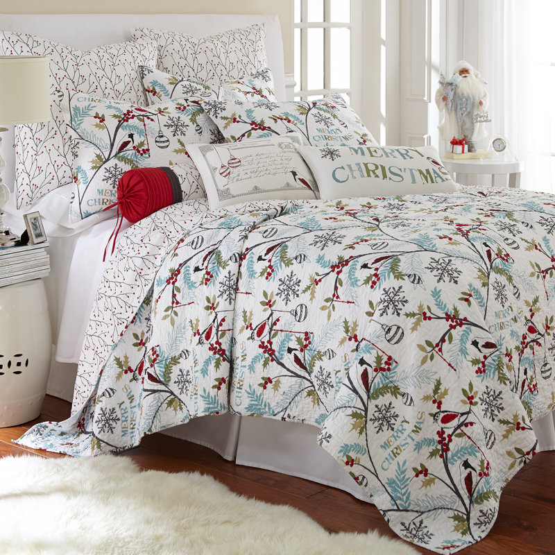 Holly Full/Queen Quilt Set