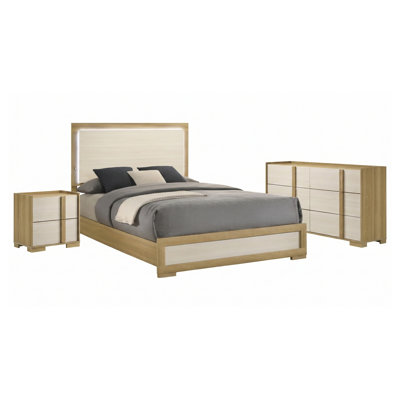 Ensemble de chambre à coucher 3 pièces Highmoor Natural Queen avec tête de lit DEL, commode et table de chevet en bois d'hévéa