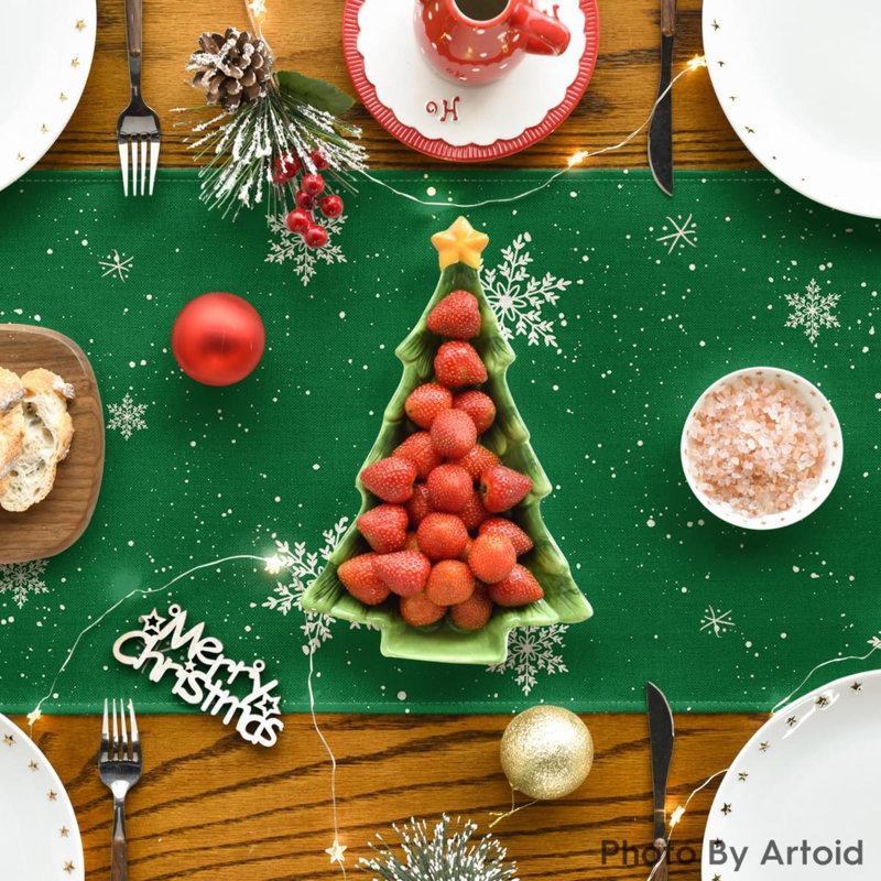 Artoid Mode Snowman Let It Snow Winter Table Runner, Seasonal Christmas Kitchen Dining Table Decoration For Home Party Decor 13X72 Inch