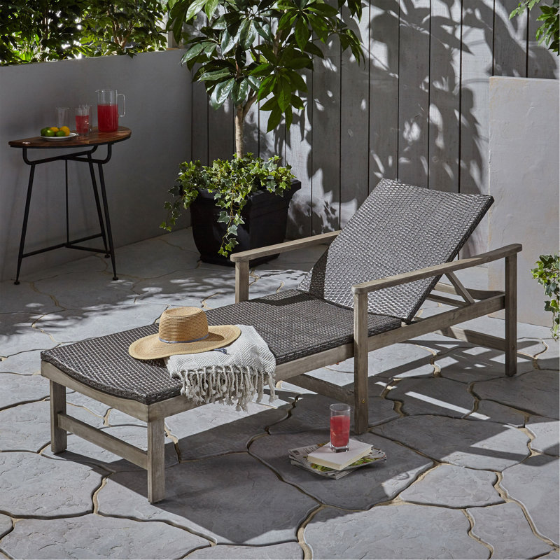 Chaise longue Hampton Wood + Wicker, Gris