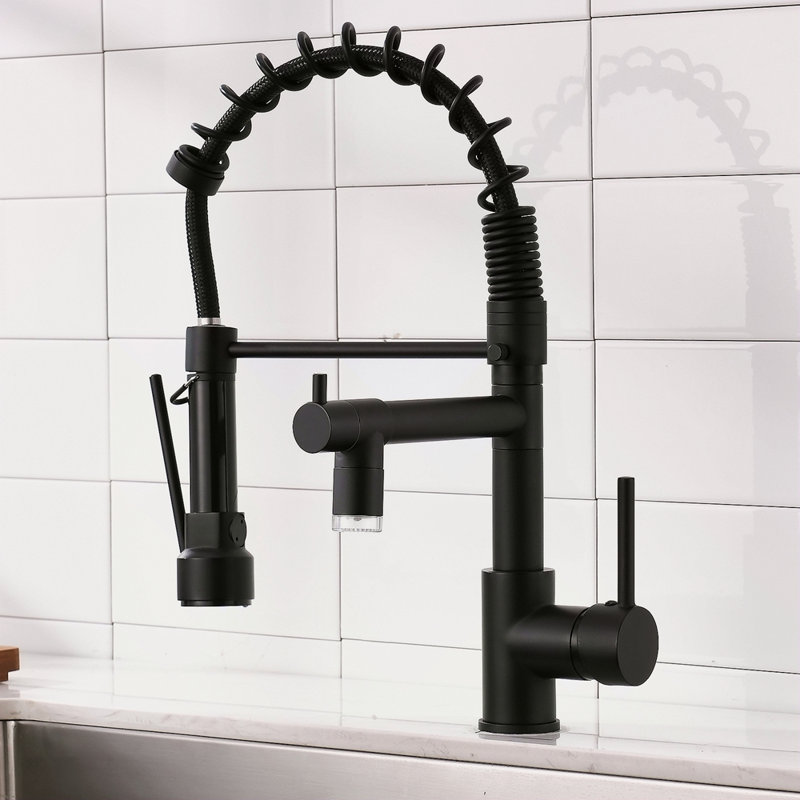Robinet de cuisine DEL commercial avec douchette rétractable, robinet d'évier de cuisine à poignée simple