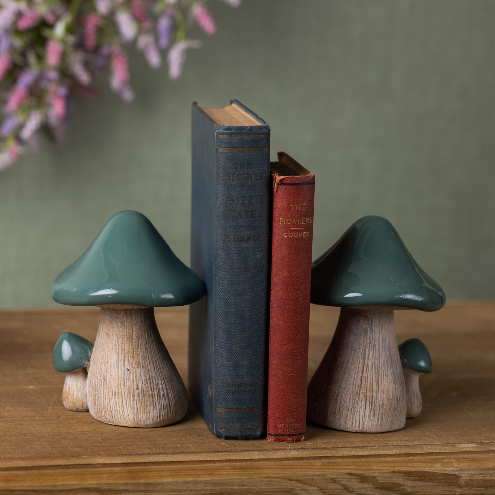 2 Piece Kiara Garden Mushroom Figurine Set
