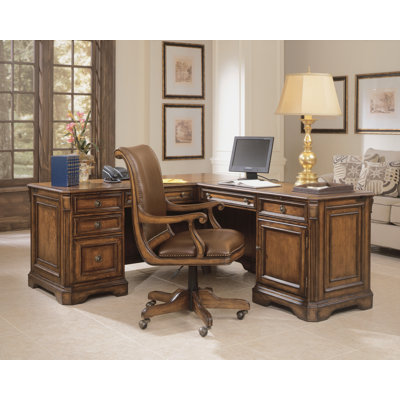 Brookhaven Executive Desk