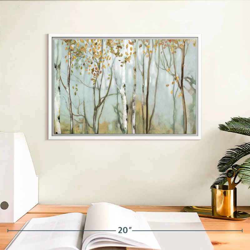 Bouleau dans le brouillard II, Cadre flottant blanc, 13 po x 9 po