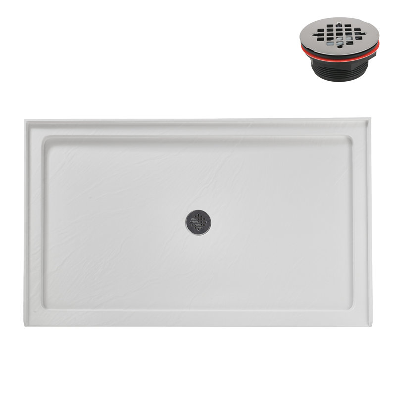 Base de douche en alcôve en acrylique blanc mat avec drain central 60 po x 36 po Streamline, Matte White