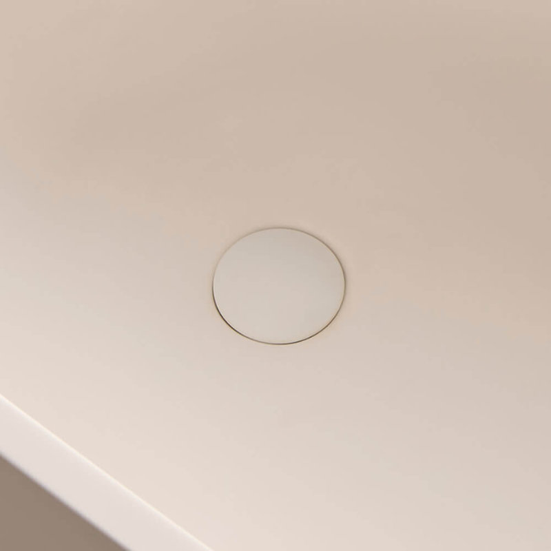 Baignoire autoportante ovale à surface solide Rali de 59 pouces Ruvati Canali, Blanc mat