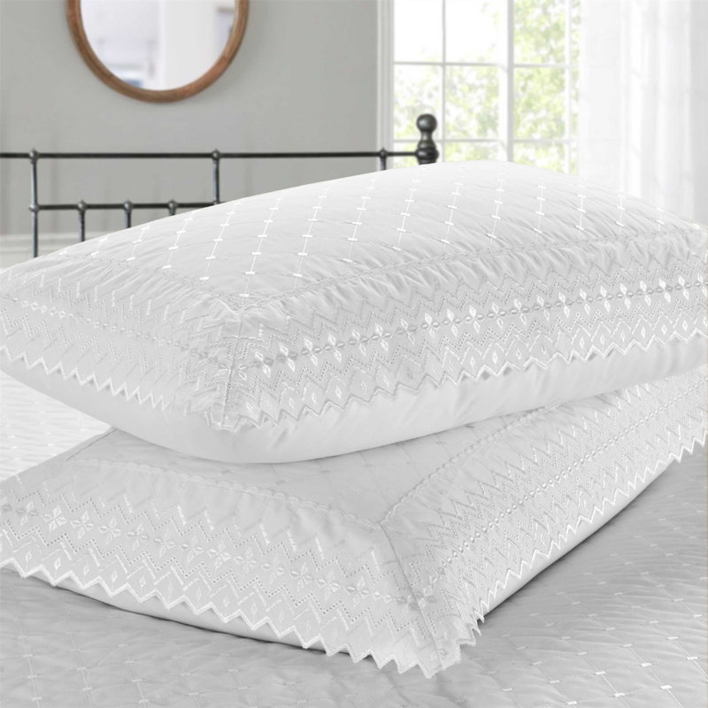 Hamish Cotton Blend Machine Woven Pillow Case, White