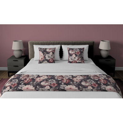 Holdingford Microfiber Floral Coverlet with Pillowcases