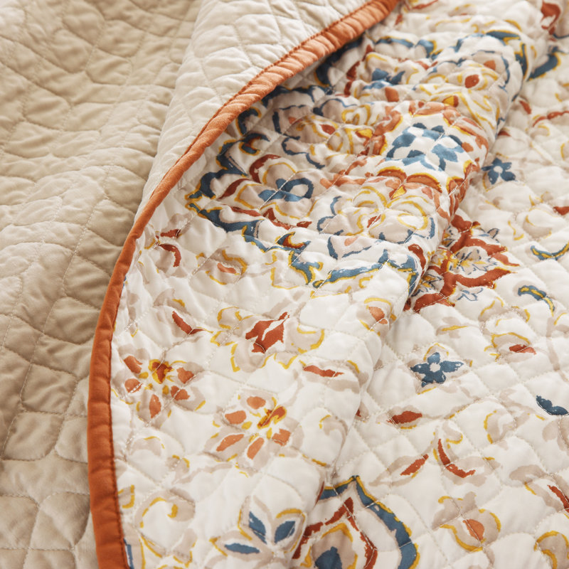 Ivory and Orange Reversible Microfiber Full Quilt Set