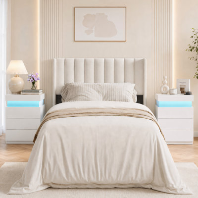 Avelyn 3 Piece Bedroom Set, Upholstered Platform Bed And 2 LED Lightnightstand With Charging Station