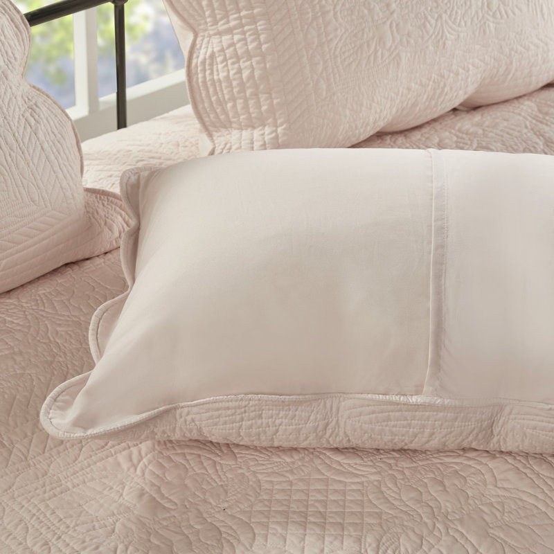 Reversible Scalloped Edge Daybed Cover Set - 6 Piece, Blush | Gift Idea