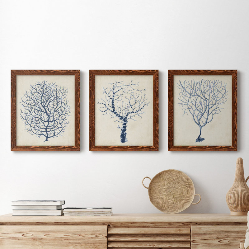 Indigo Coral I - ensemble de 3 peintures sur toile encadrées, H 20 po x l 51 po x P 1,5 po, Érable