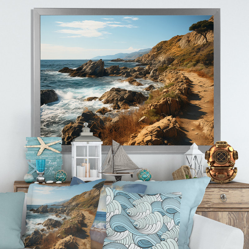 Rocky Beach Coastal Stroll - Nautical & Beach Canvas Art Print, H 12 po x l 20 po, Encadrement doré