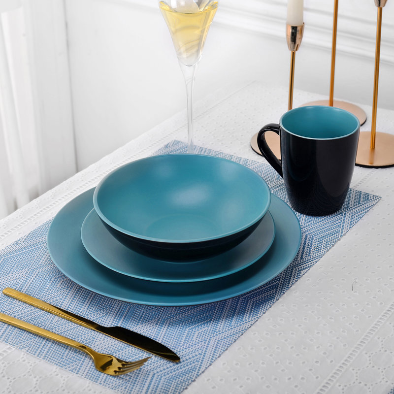 32 Piece Stoneware Dinnerware Set - Service for 8, Blue