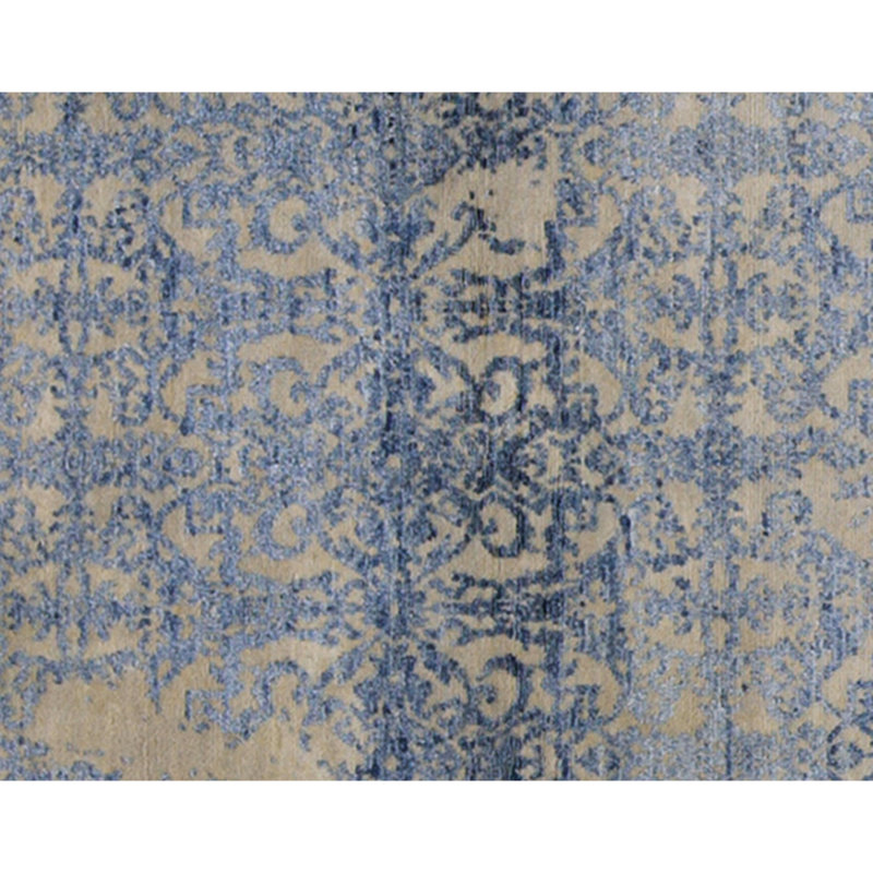 Hand Knotted Area Rug in Silver And Blue