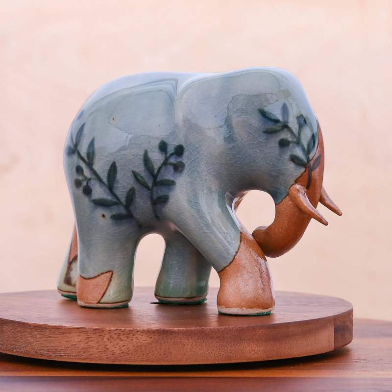 Animals Figurines & Sculptures