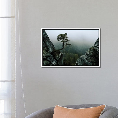 Cliffhanger 1 Piece Wall Art on Canvas