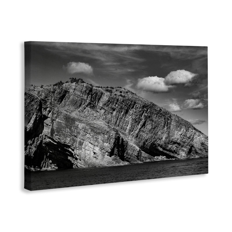 Toile Horizons Of Land, design par Norm Stelfox, H 16 po x l 24 po