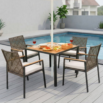 Ensemble repas d'extérieur 5 pièces avec table en bois d'acacia, 4 fauteuils et coussins en osier, brun foncé