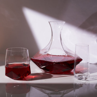 Viski Seneca ™ à facettes 64 oz. Carafe à vin