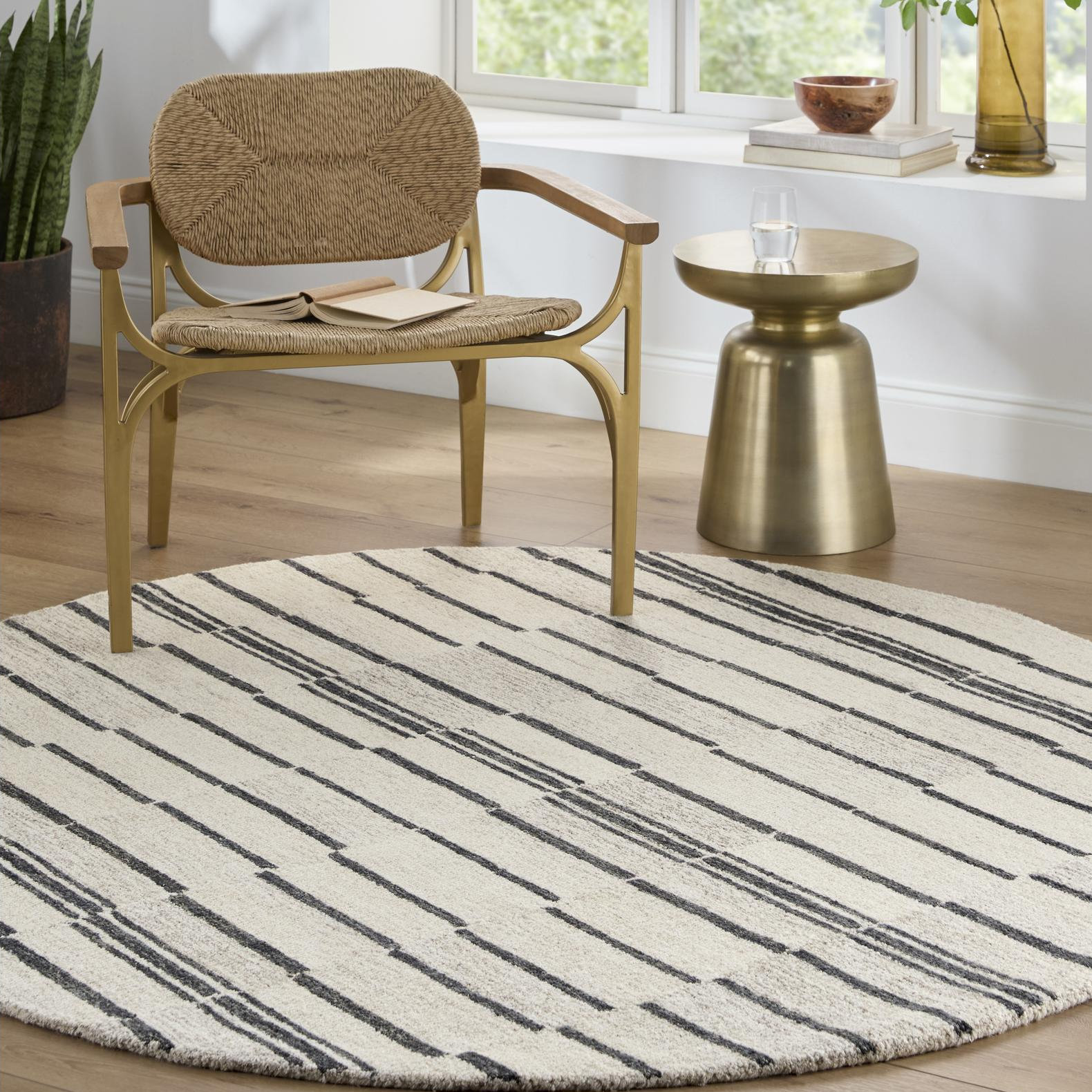 Rune Hand-Tufted Striped Rug, Round 8'