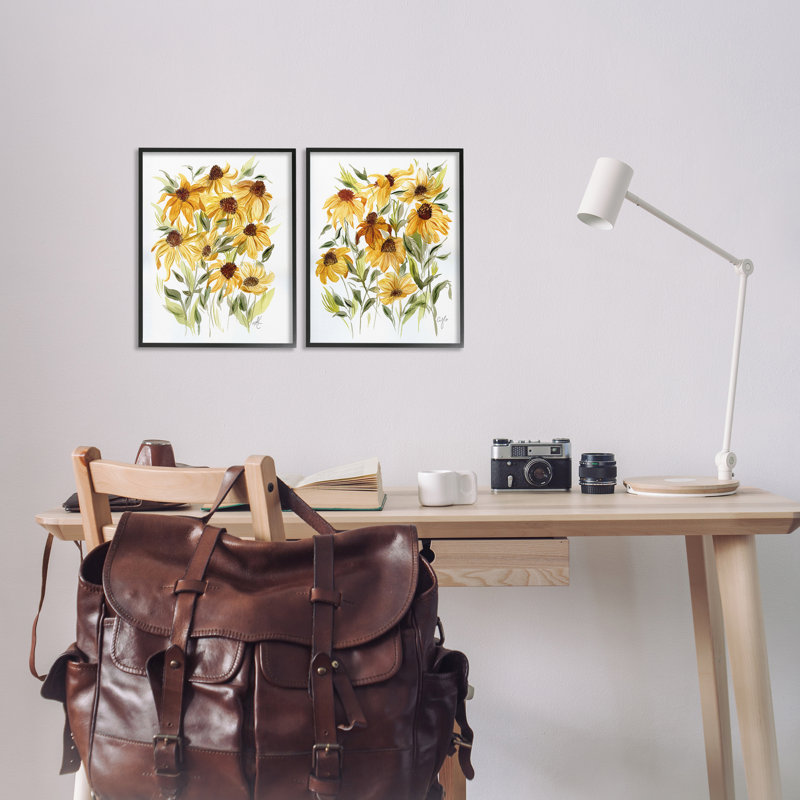  «Rudbeckia» jaune, ensemble de 2 giclées par Alexandria Gilbert Kincaid, H 14 po x l 11 po, Giclée encadrée noir minuit