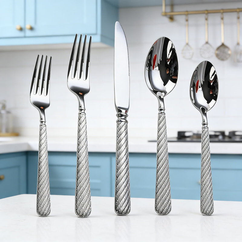 Ensemble de couverts 20 pièces en acier inoxydable 304 professionnel avec poignée en relief, cuillères et fourchettes à dessert de qualité restaurant