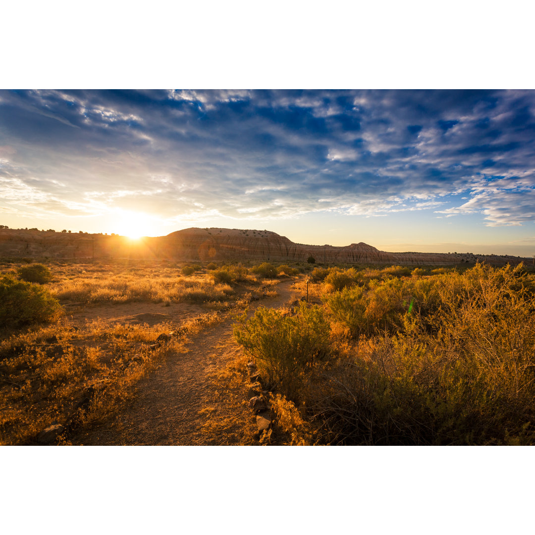 Sonnenaufgang im Tal des Todes von Zodebala - Leinwandbild