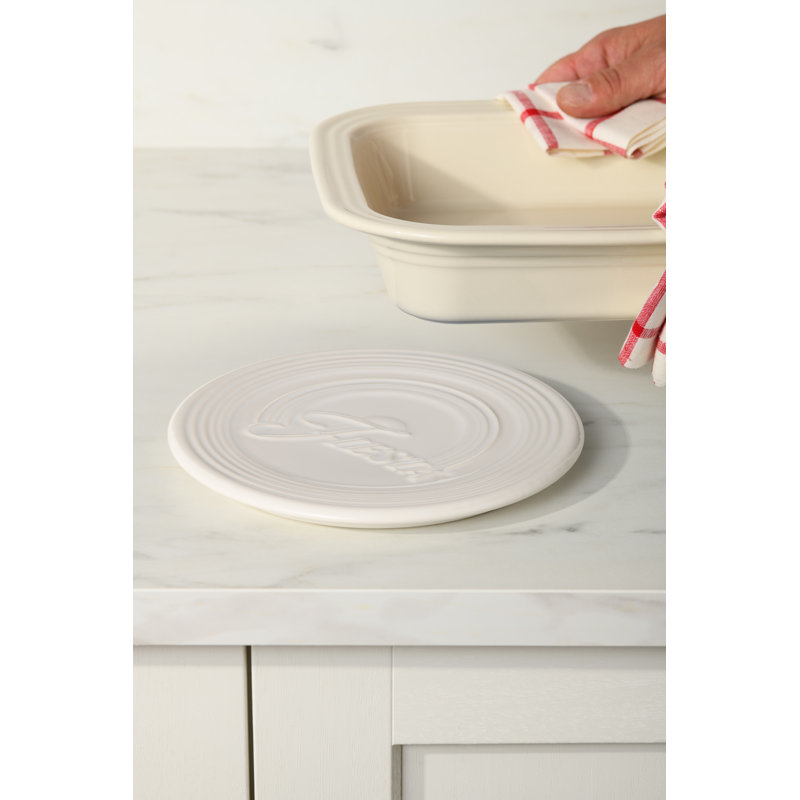 Très grand sous-pied Fiesta 8 1/4 po, Blanc