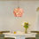 Luminaire suspendu en verre rose avec plaque de plafond en laiton, ampoule incluse