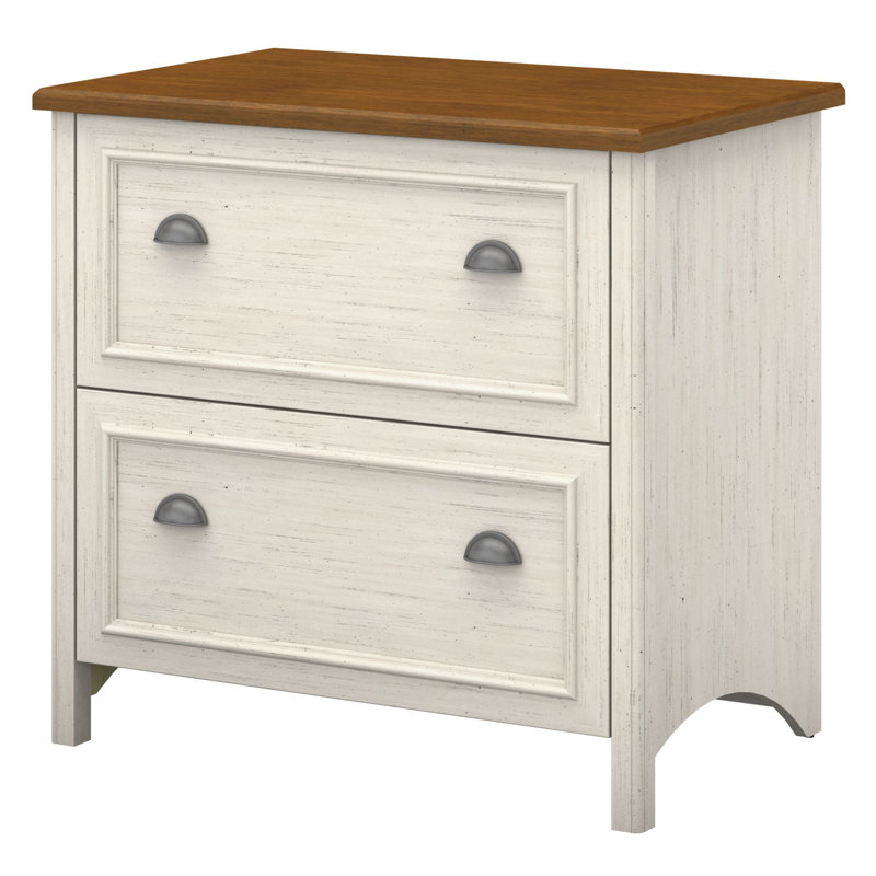 Waelder Accent Chest, Antique White
