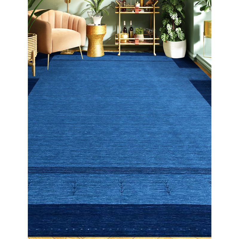 Area Rug in Blue, Rectangle 8' x 10'