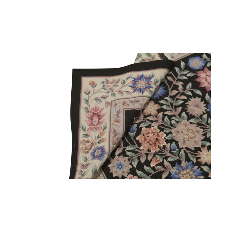Tapis noir de haute qualité noué à la main