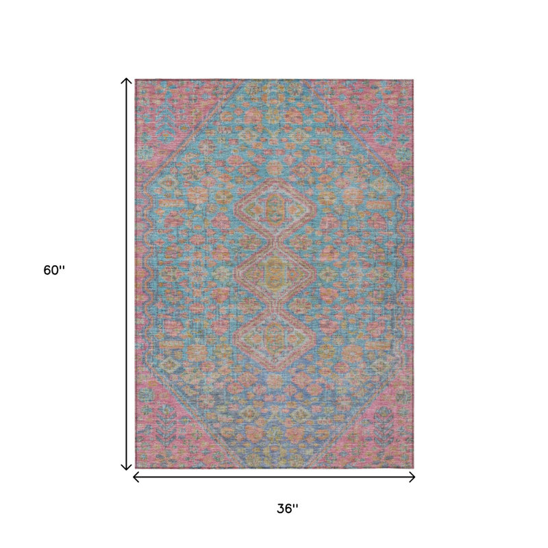Tapis intérieur/extérieur lavable bleu ciel et rose poudré à motifs aztèques 90 x 150 cm
