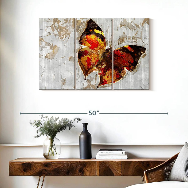 Brampt Grunge Butterfly, 24" H x 38" W