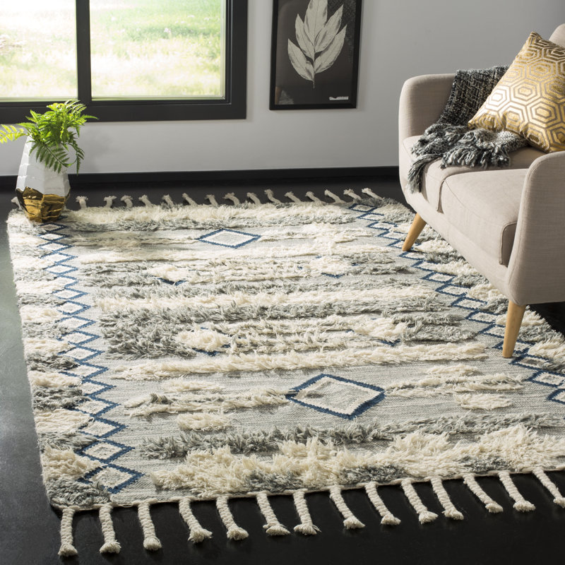 Islas Geometric Hand Woven Area Rug, Rectangle 183 x 274 cm