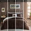 À l'édredon, décoration de chambre double / grand pour une nuit de repos paisible,-125337723-125337722