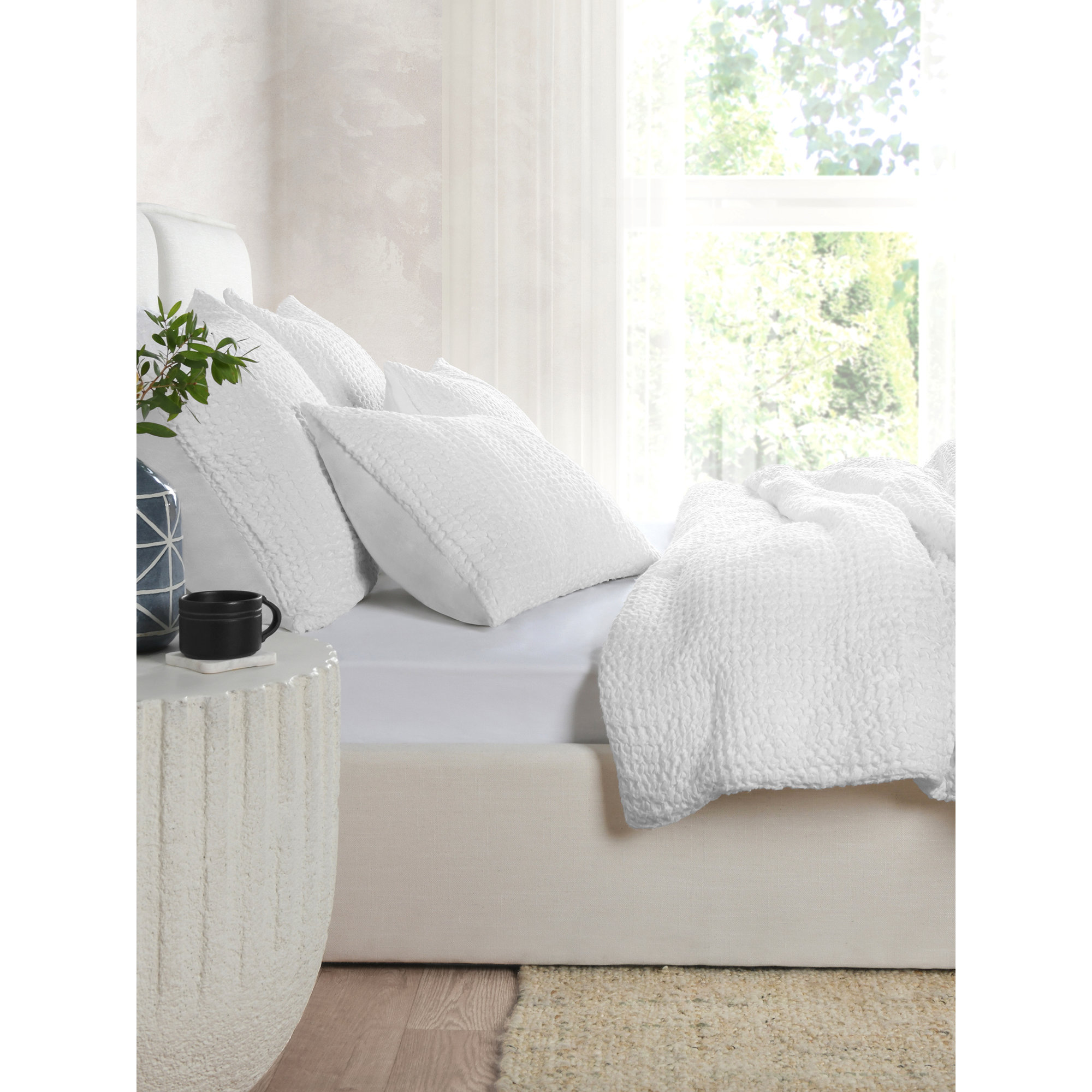 Tasmin Quilt, White, King Quilt