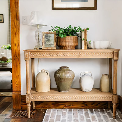 American-style vintage solid wood entrance table.