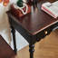 Petit bureau et chaise de style français