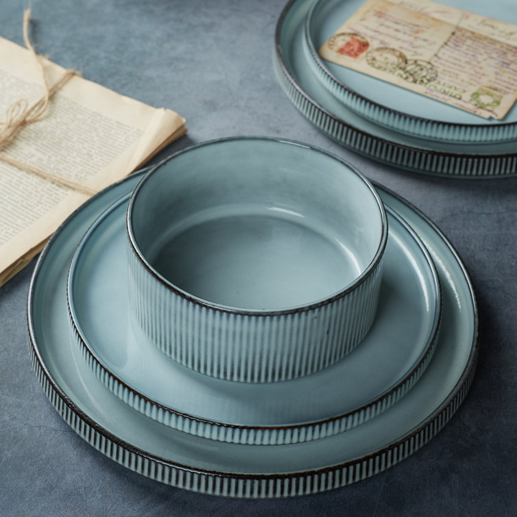 12 Piece Stoneware Dinnerware Set - Service for 4
