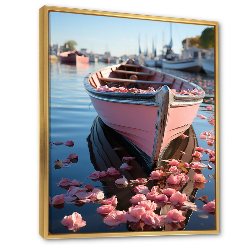 «Port Docked Memories - Nautical & Beach», reproduction d'art sur toile, H 44 po x l 34 po x P 1,5 po, Cadre flottant doré