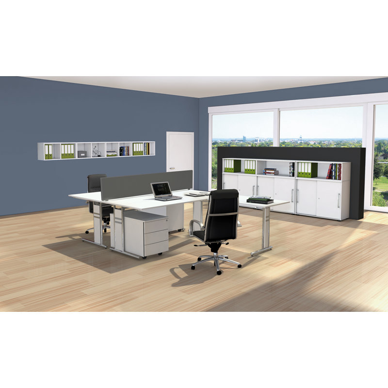 Fishburne 1 -Shelf