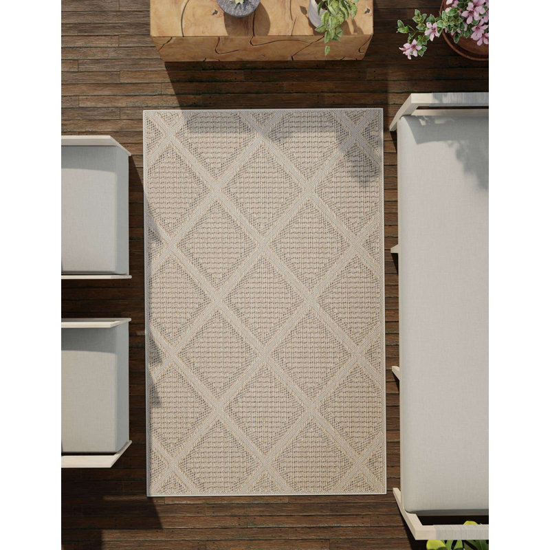 Tapis en polypropylène tissé à la machine à motif géométrique de couleur kaki, Rectangle 7 pi 10 po x 10 pi