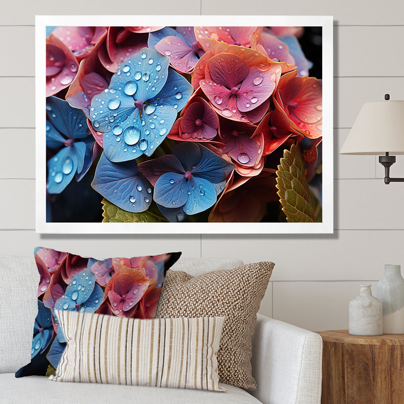 «Hydrangea Blooms Blend With Rainbow II», reproduction sur toile, Cadre simple blanc, H 24 po x l 32 po x P 1 po