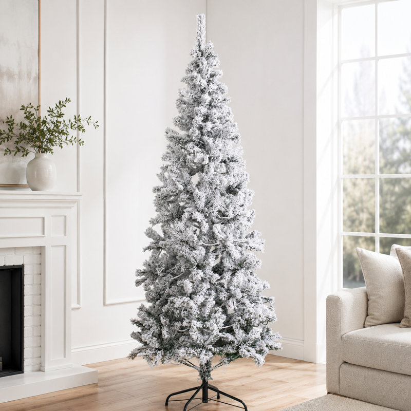 Arbre de Noël artificiel enneigé 6 pi, 6'