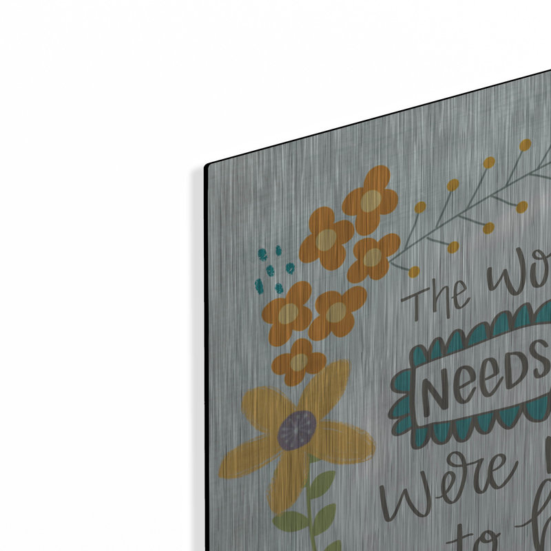 «The World Needs» par Lisa Larson, H 24 po x l 24 po