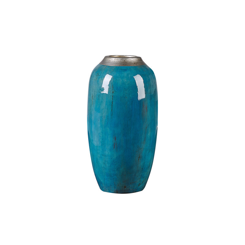 Phina Handmade Terracotta Table Vase